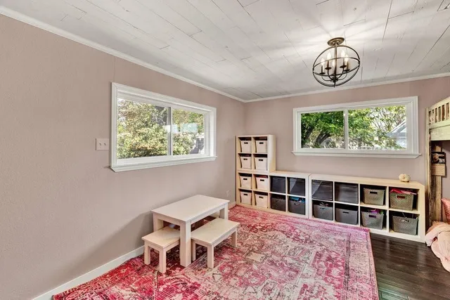 $699,000 | 505 Heyser Drive, Dallas, TX 75224