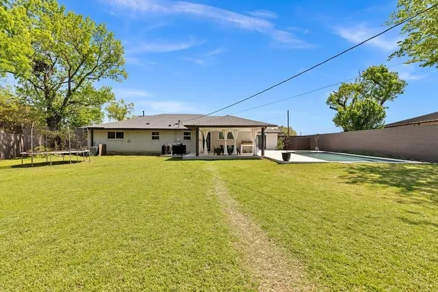 $699,000 | 505 Heyser Drive, Dallas, TX 75224