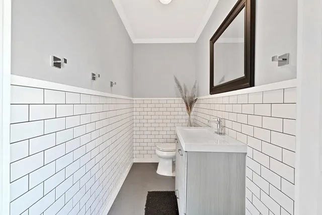 $699,000 | 505 Heyser Drive, Dallas, TX 75224