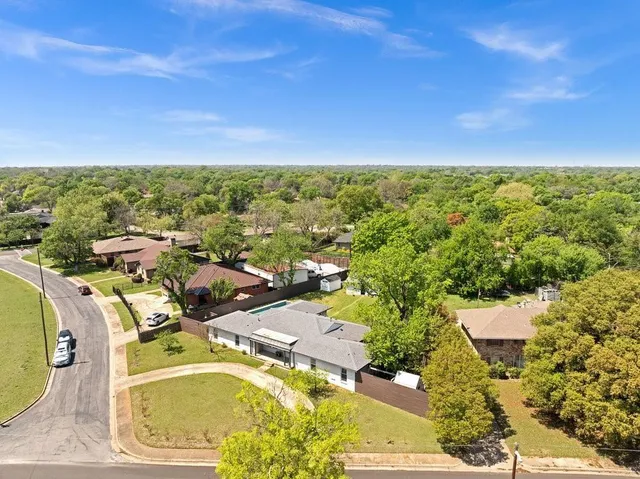 $699,000 | 505 Heyser Drive, Dallas, TX 75224