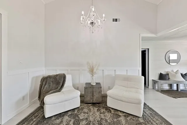 $699,000 | 505 Heyser Drive, Dallas, TX 75224