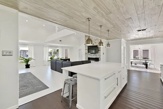 $699,000 | 505 Heyser Drive, Dallas, TX 75224