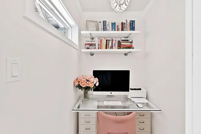 $699,000 | 505 Heyser Drive, Dallas, TX 75224