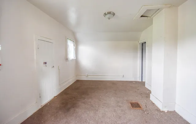 $300,000 | 1085 East Chicago Road, Quincy, MI 49082