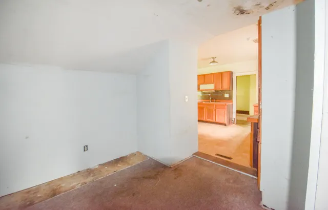 $300,000 | 1085 East Chicago Road, Quincy, MI 49082