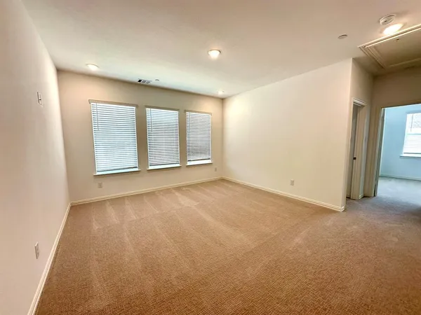 $2,950 | 1021 Stockton Drive, Allen, TX 75013