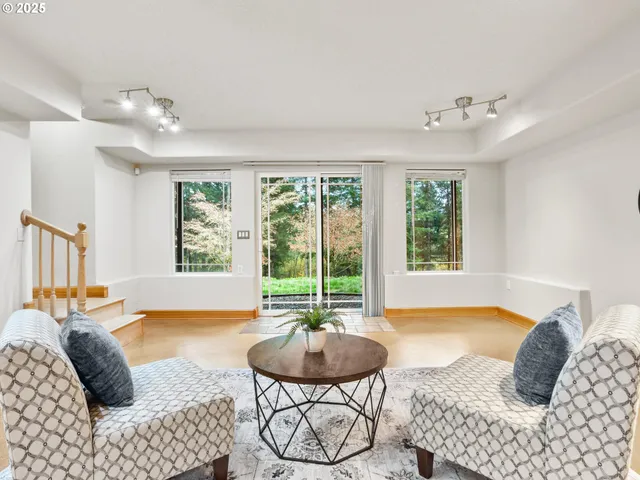 $1,150,000 | 23403 Northeast Canyon Road, Battle Ground, WA 98604