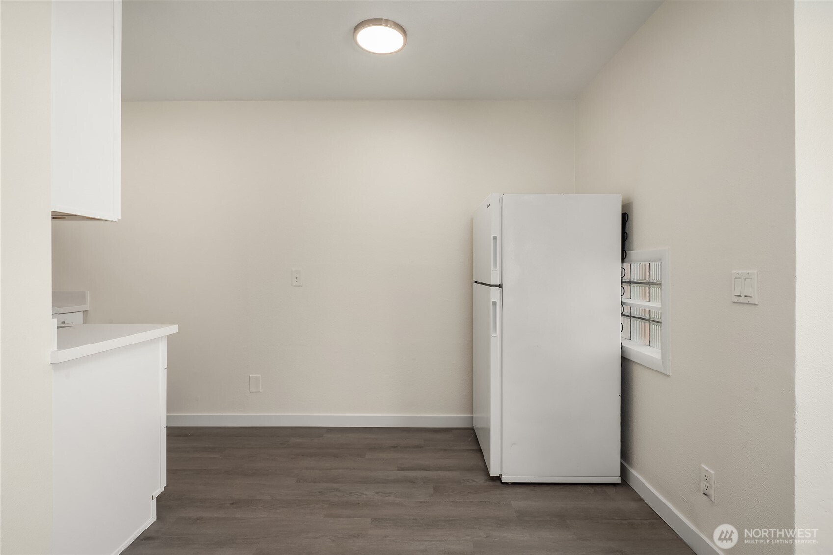 420 107th Place Southwest, Unit 1 Everett, WA 98204 - Photo 12 of 15 a view of an empty room