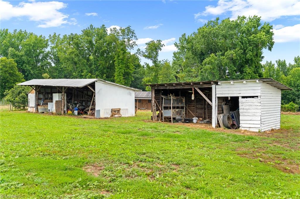 6318 Hurdle Mills Road Roxboro, NC 27574 - Photo 33 of 50