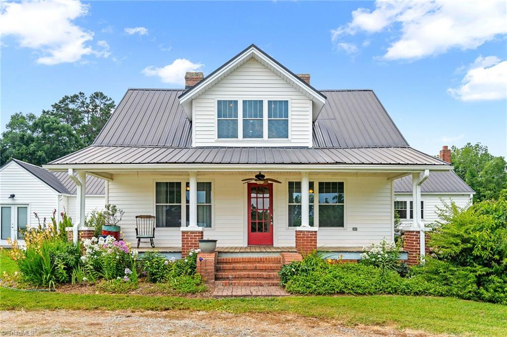 6318 Hurdle Mills Road Roxboro, NC 27574 - Photo 5 of 50