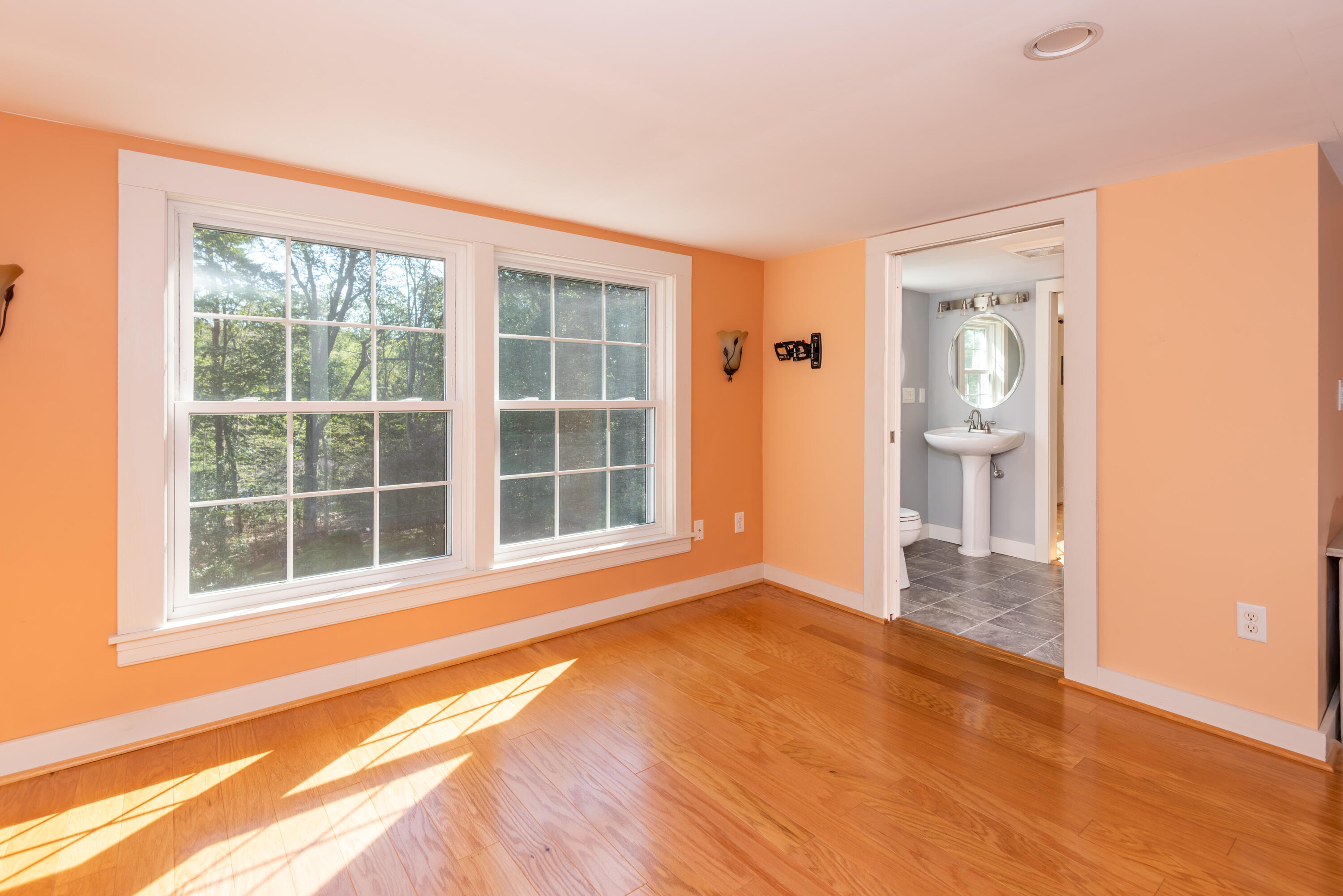 1192 State Road Eliot, ME 03903 - Photo 22 of 47 1192 State Road-21