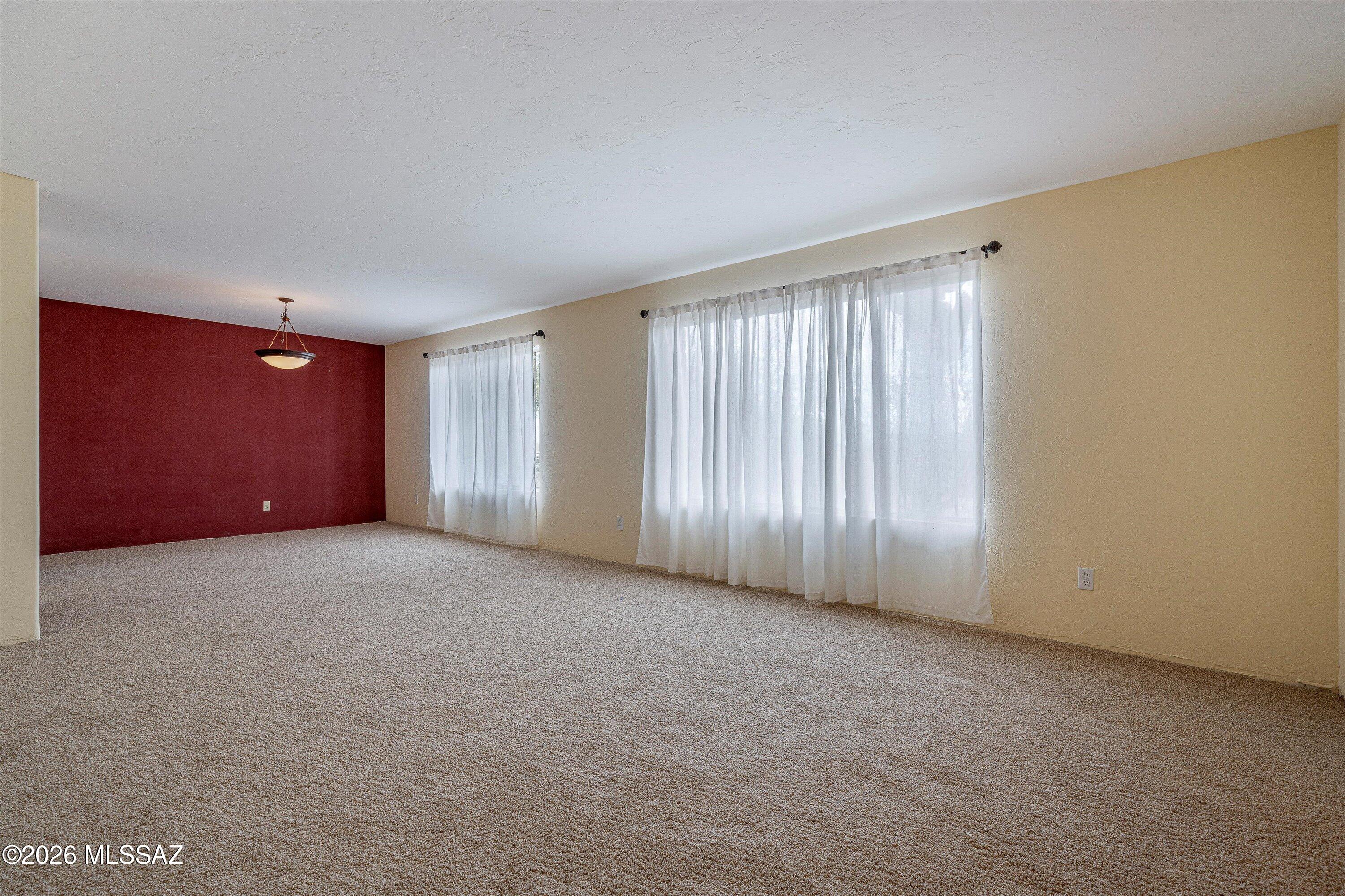 10961 East Roger Road Tucson, AZ 85749 - Photo 27 of 45 Picture windows for natural light