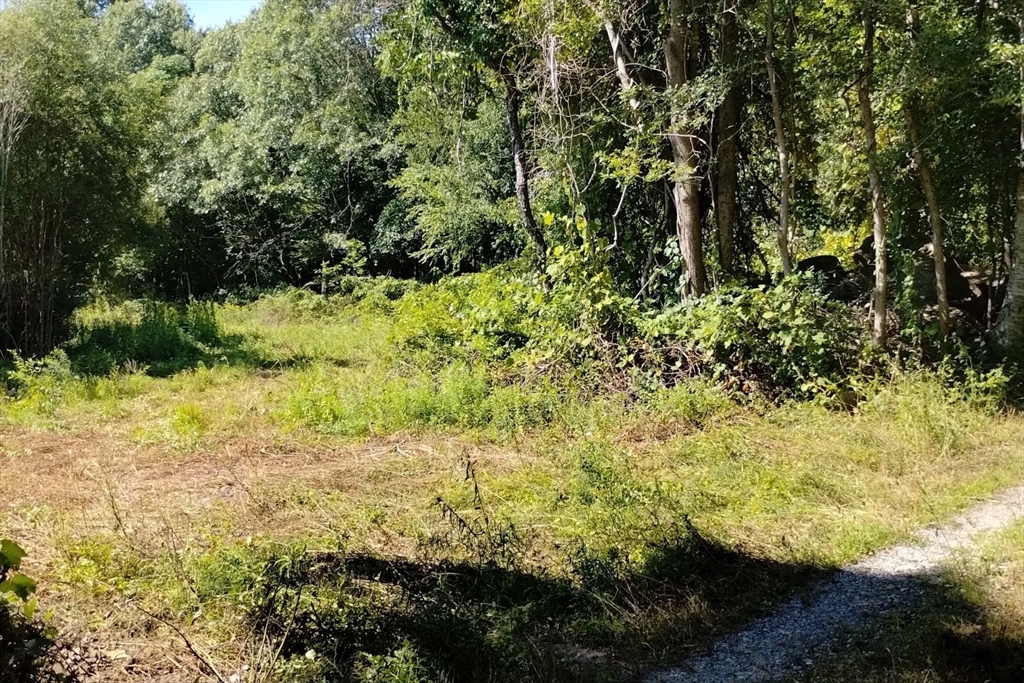 218 American Legion Highway Westport, MA 02790 - Photo 1 of 5