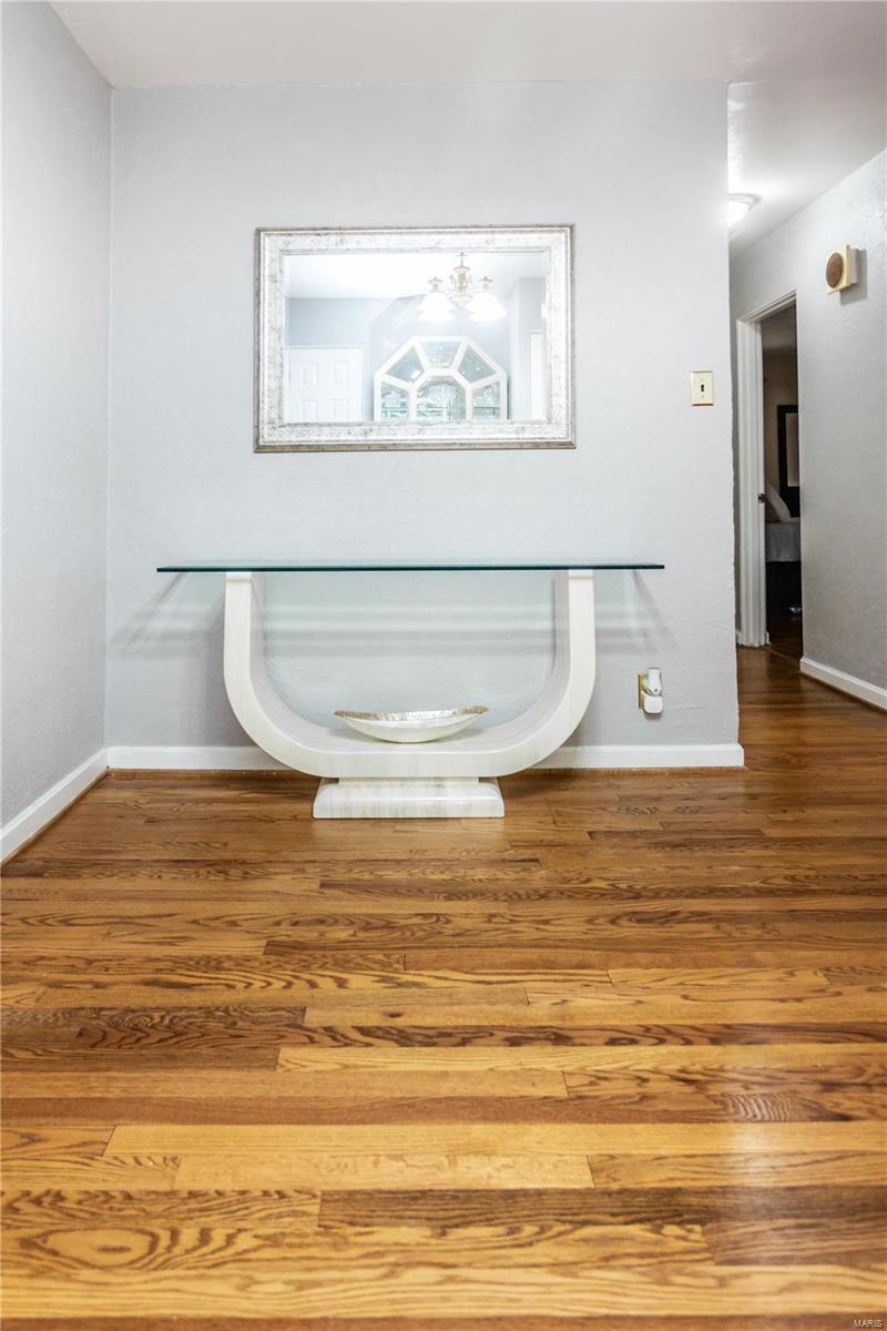 2166 Telegraph Road St. Louis, MO 63125 - Photo 9 of 35 Gallery Image 9