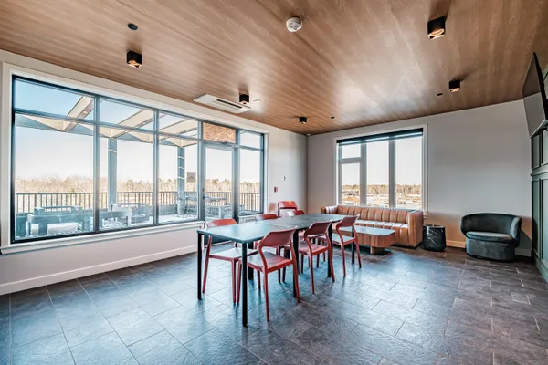 $570,000 | 1 Cross Street, Unit 101, Scarborough, ME 04074