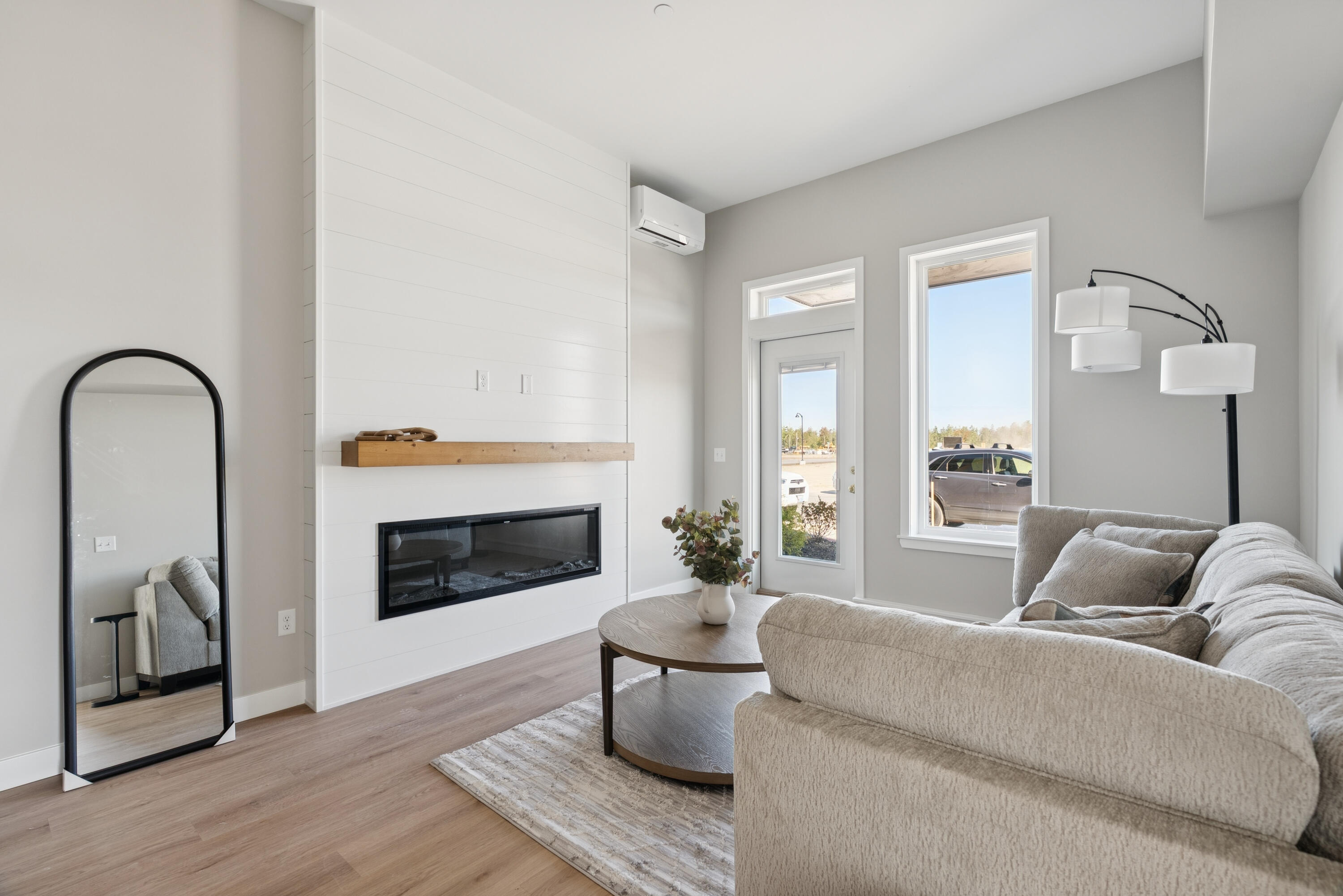 1 Cross Street, Unit 101 Scarborough, ME 04074 - Photo 6 of 49 DSC09362