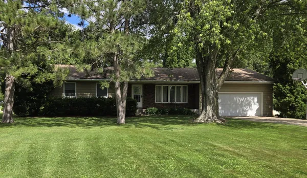 $235,000 | 6428 South Oakwood Lane, Polo, IL 61064