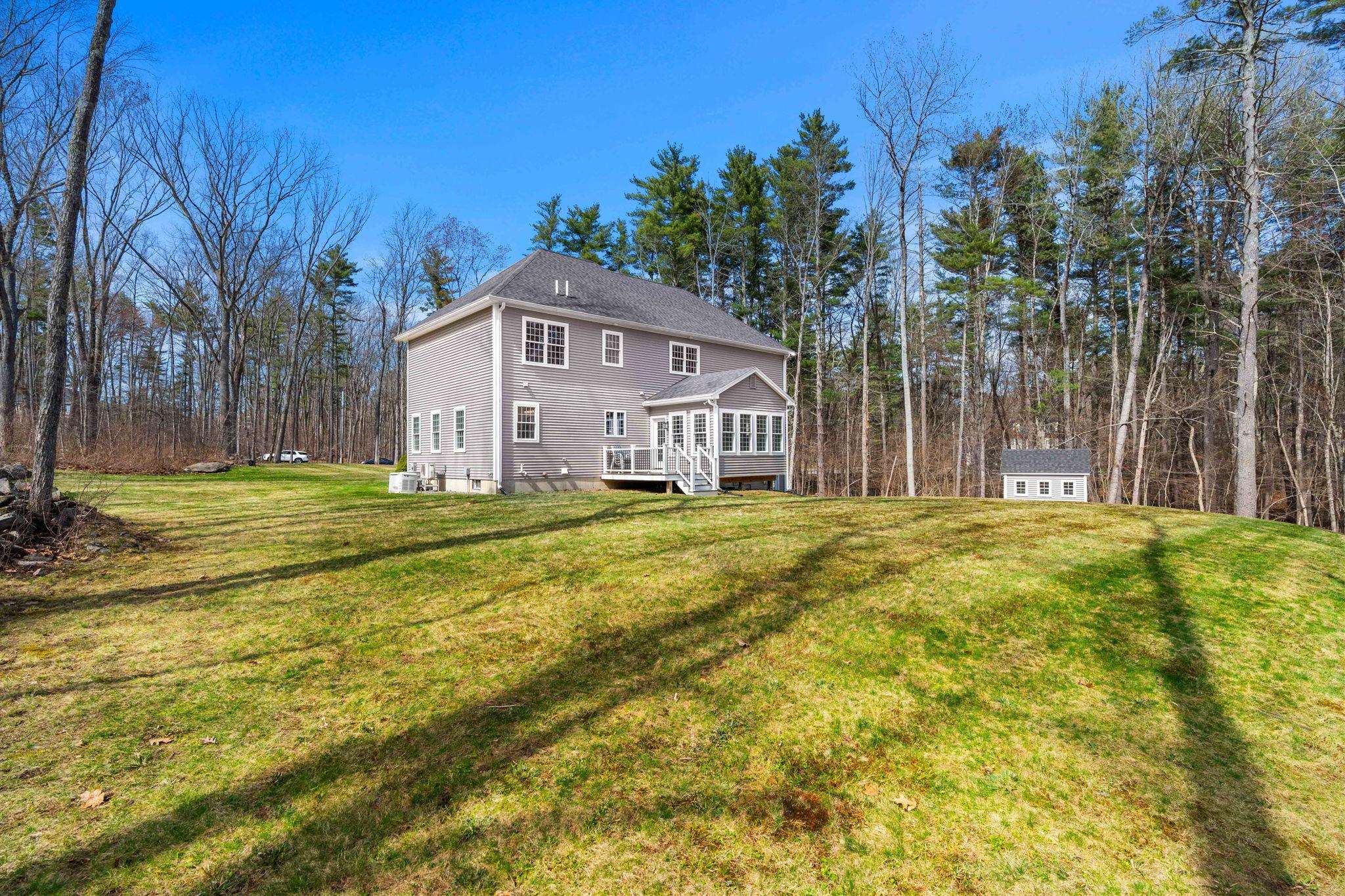 71 Haverhill Road Salem, NH 03079 - Photo 4 of 59 Gallery Image 4