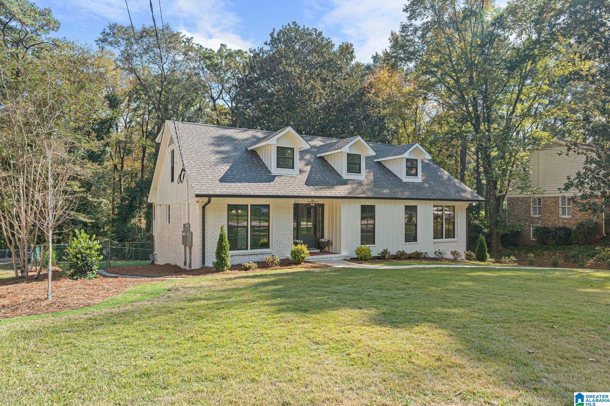 3815 River Oaks Road Mountain Brook, AL 35243 - Photo 3 of 67