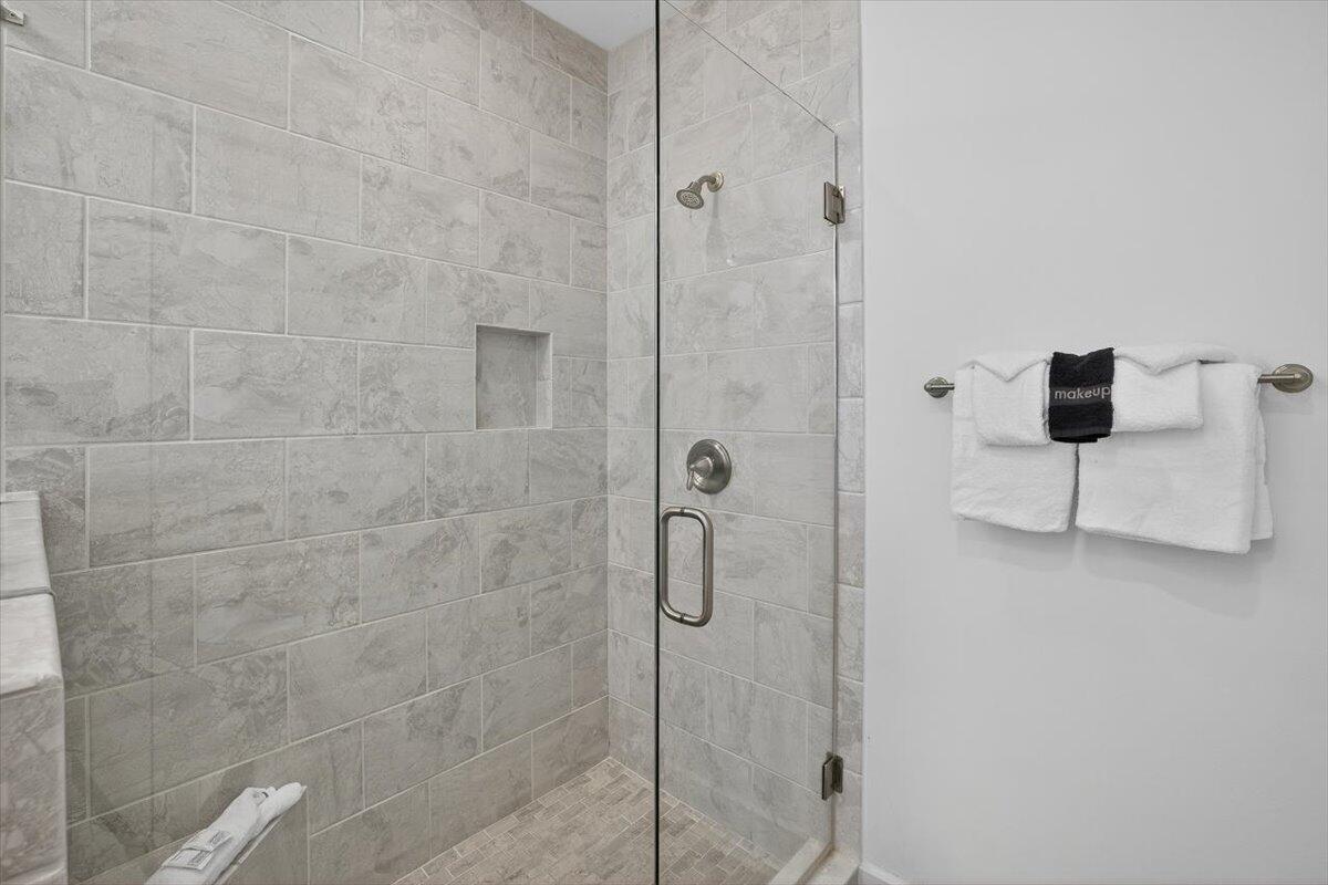 28 Emerald Beach Circle Santa Rosa Beach, FL 32459 - Photo 32 of 44 a bathroom with a shower