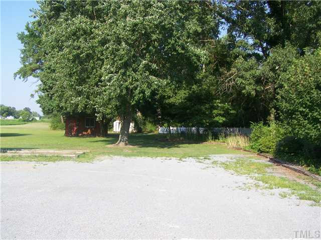 11223 Raleigh Road Four Oaks, NC 27524 - Photo 18 of 24 Yard