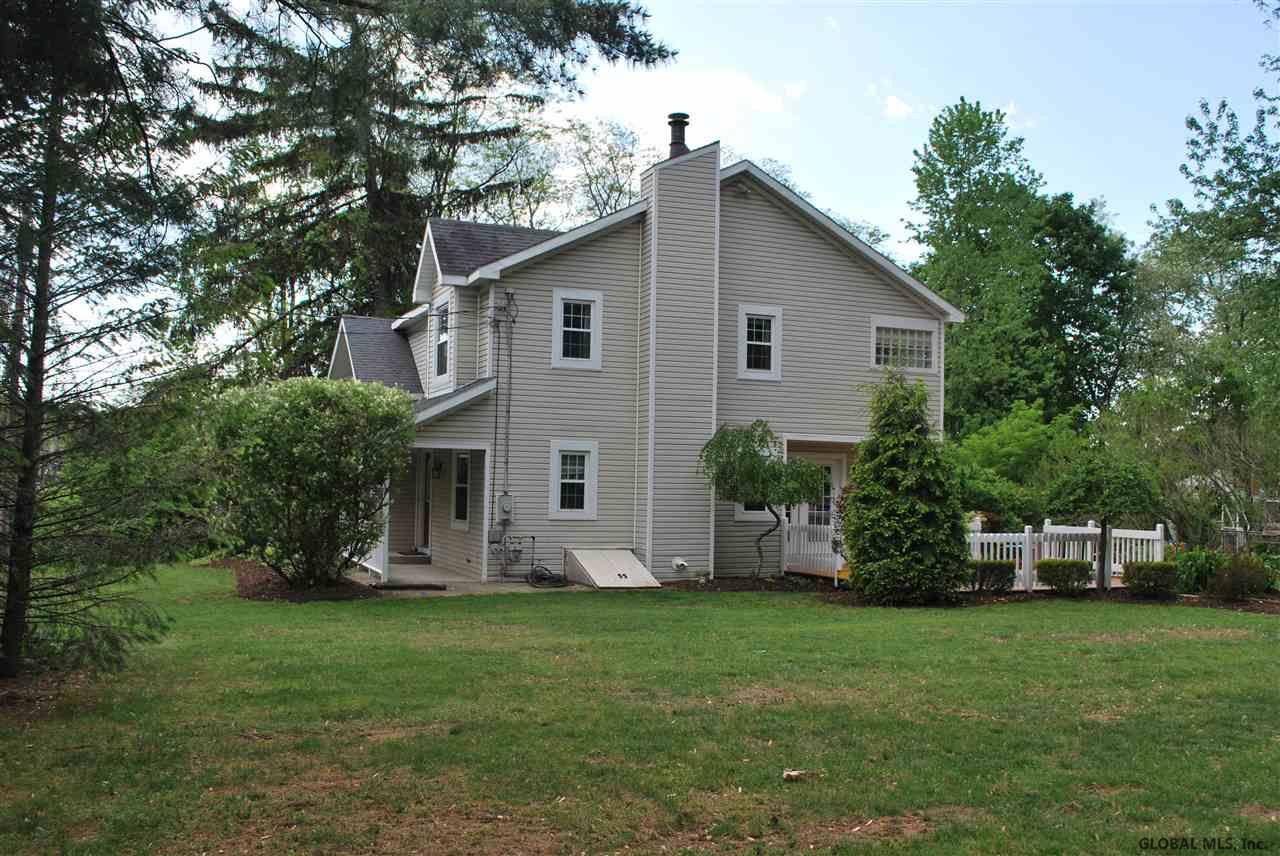 27 Maxwell Road Colonie, NY 12110 - Photo 17 of 18 Photo 17
