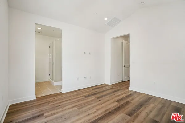 $1,004,990 | 1687 Coral Sea Lane, Los Angeles, CA 90732