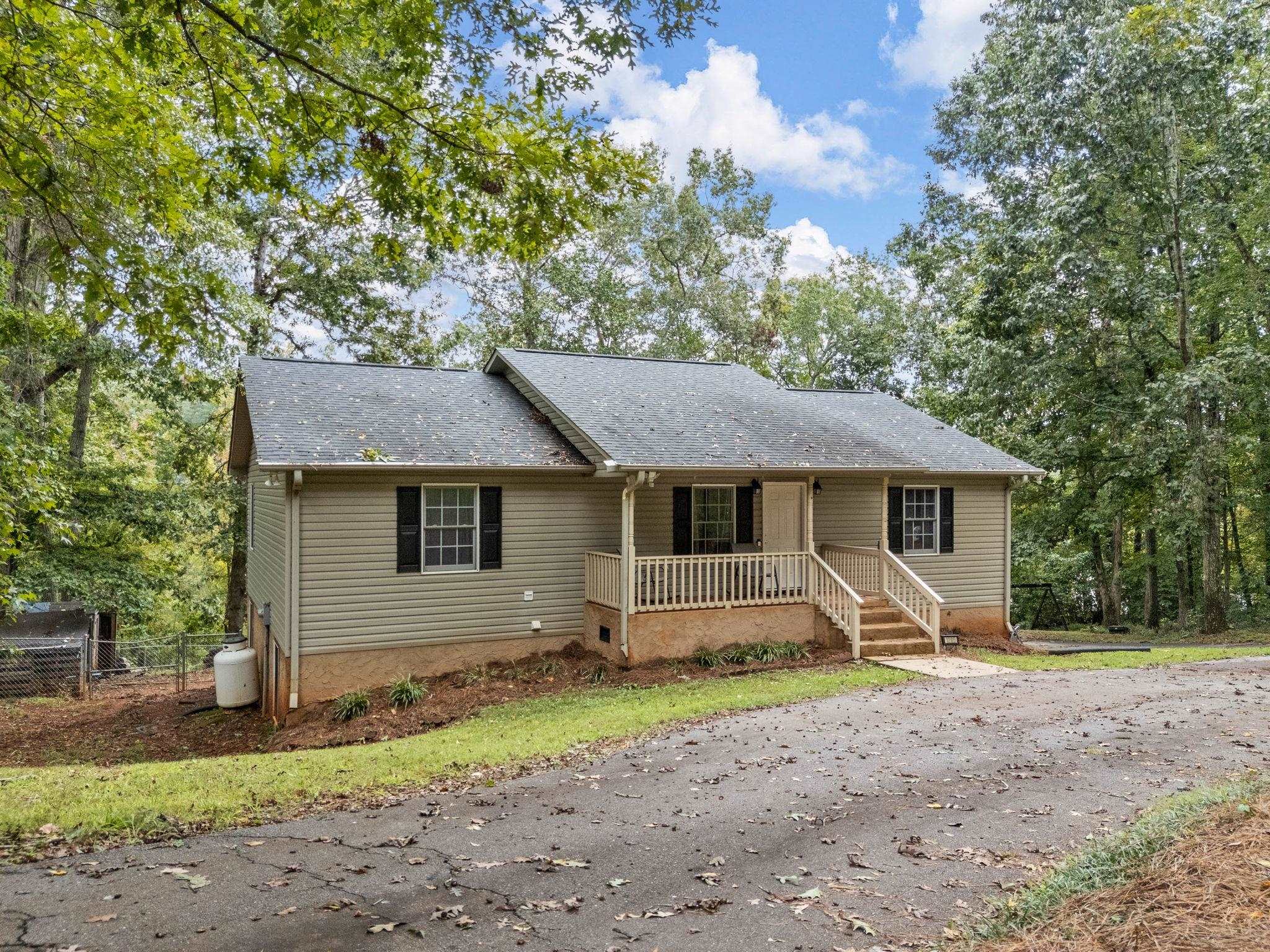 1285 River Oak Road Inman, SC 29349 - Photo 4 of 50