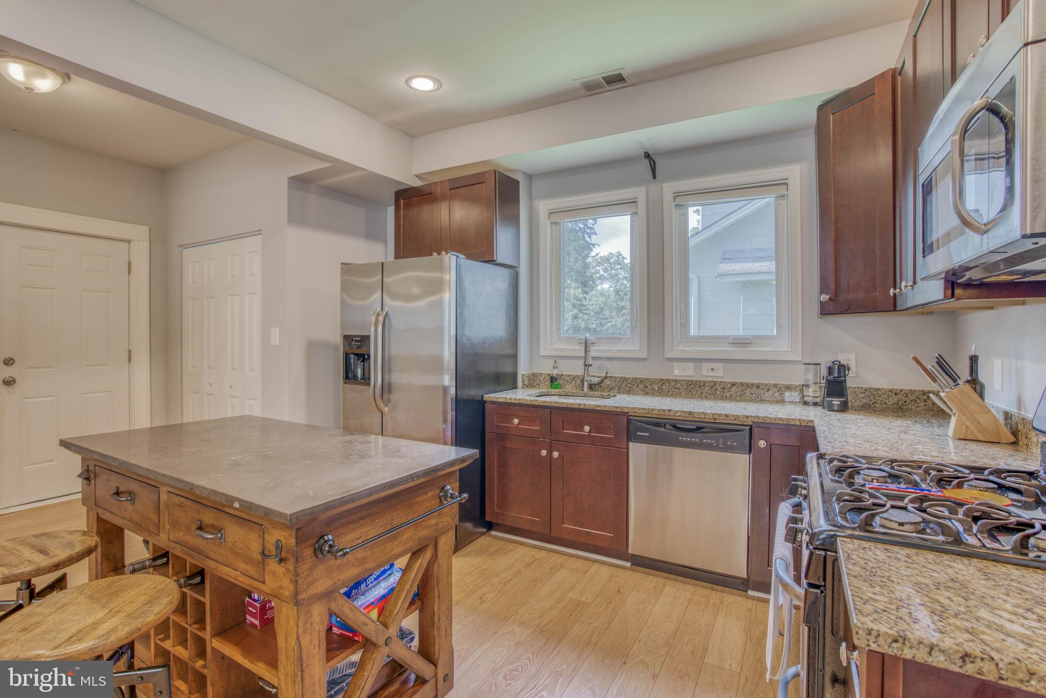 5810 Clover Road Baltimore, MD 21215 - Photo 15 of 48 Gallery Image 15