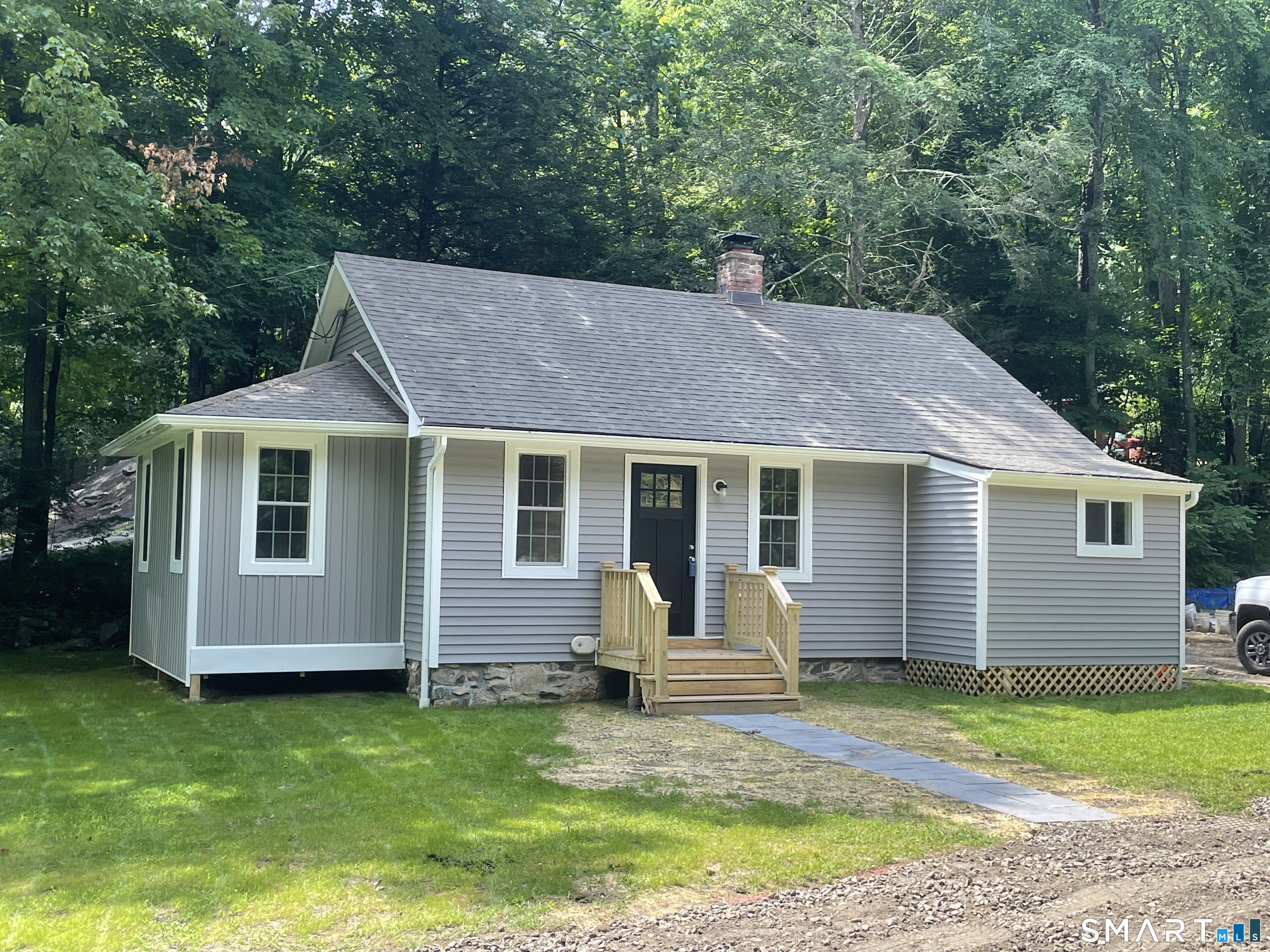 73 Simpaug Turnpike Redding, CT 06896 - Photo 1 of 3