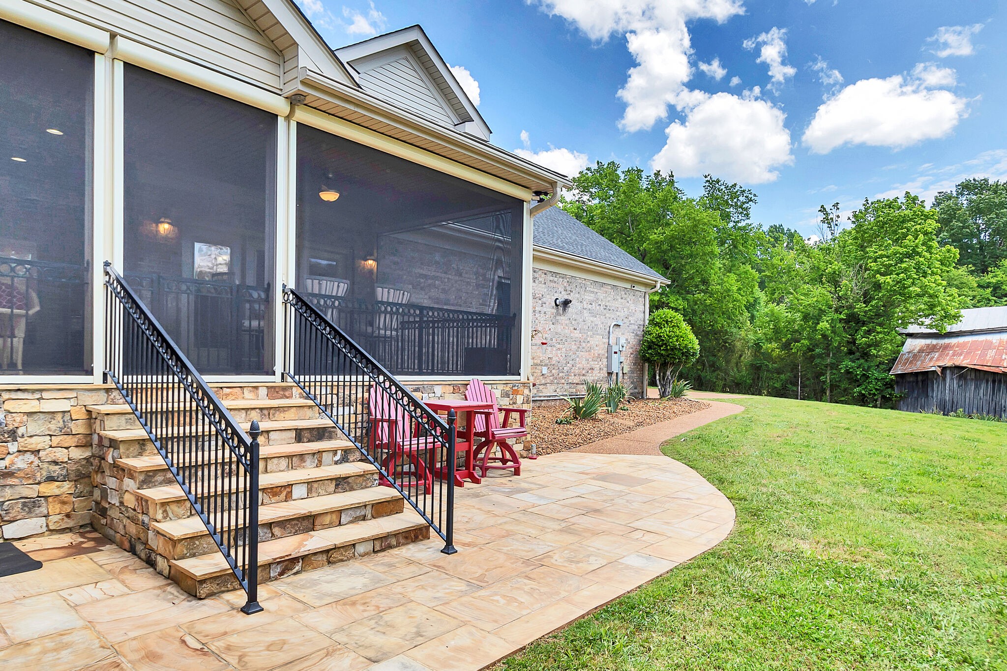3555 Coble Road Lewisburg, TN 37091 - Photo 40 of 45 a bench is sitting in middle of house