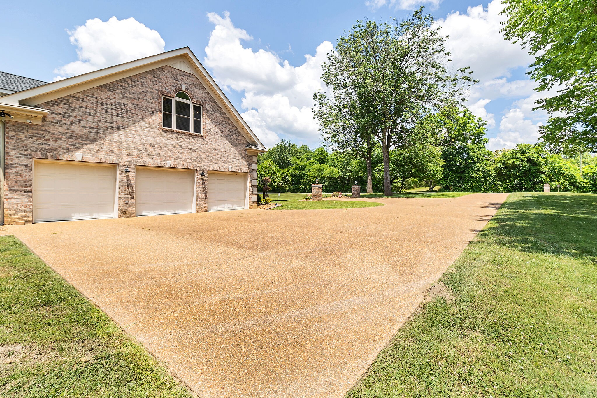3555 Coble Road Lewisburg, TN 37091 - Photo 42 of 45 a view of house with yard