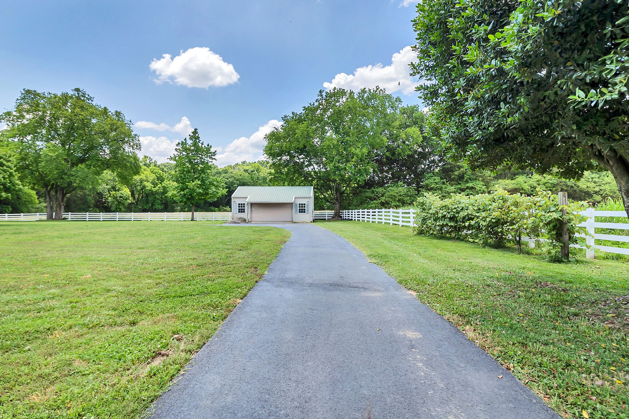 3555 Coble Road Lewisburg, TN 37091 - Photo 45 of 45 a view of a back yard