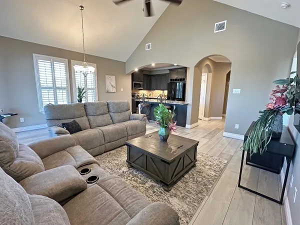 $349,000 | 2112 Fm 3186 C9, Unit 9, Onalaska, TX 77360