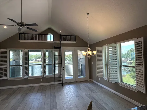 $349,000 | 2112 Fm 3186 C9, Unit 9, Onalaska, TX 77360