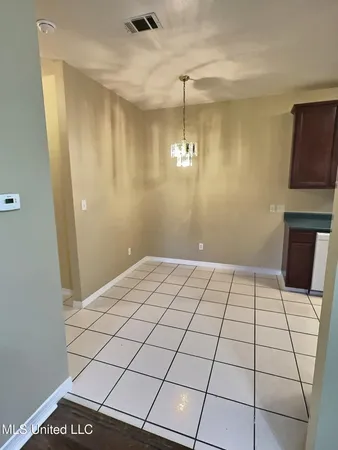 $1,050 | 8018 Exchange Street, Unit B, Gautier, MS 39553