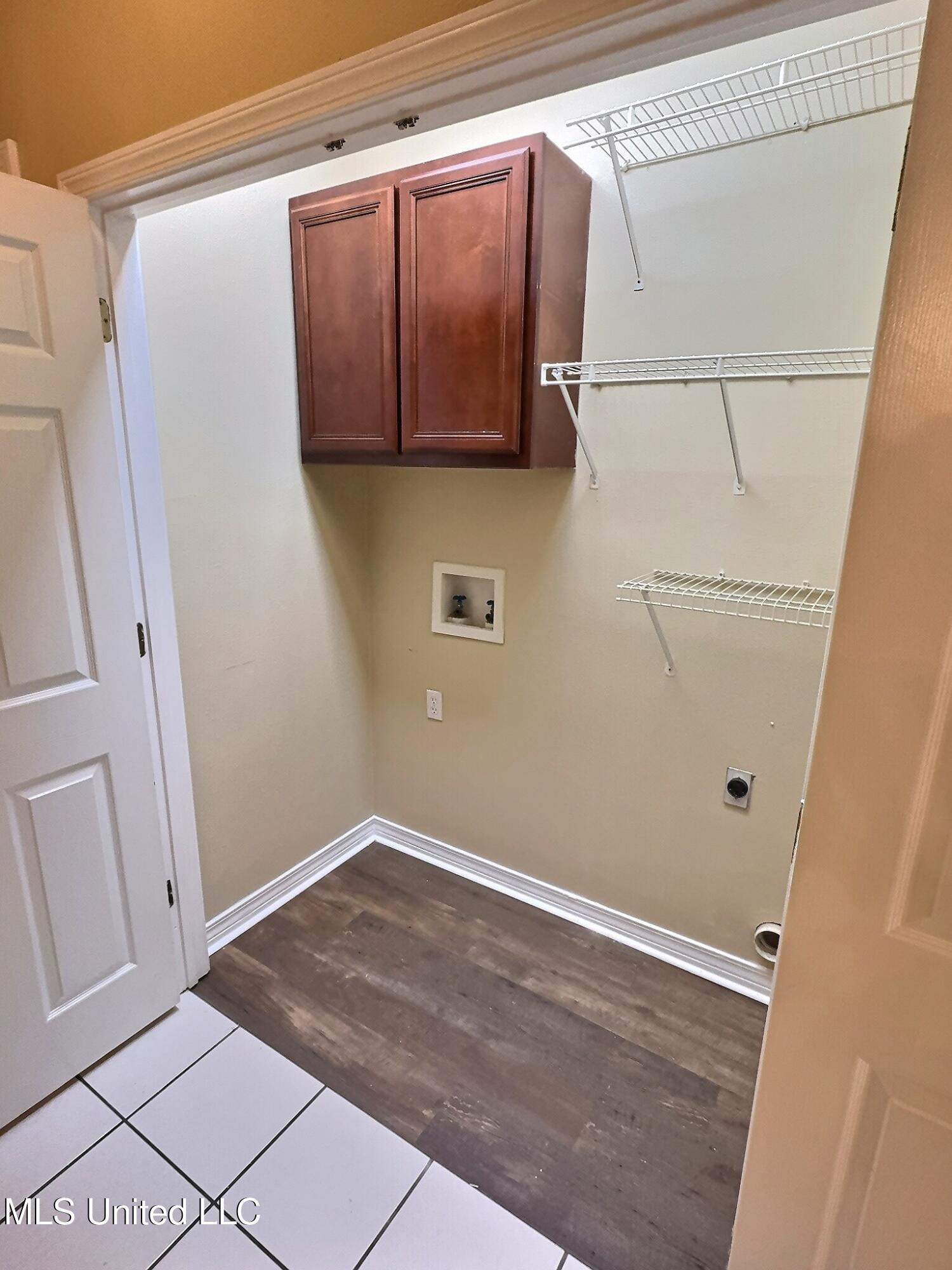 8018 Exchange Street, Unit B Gautier, MS 39553 - Photo 9 of 16 exposio_132603889