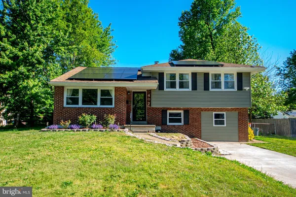$475,000 | 407 Kingston Drive, Cherry Hill, NJ 08034