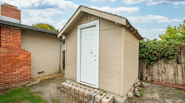 a backyard of a house