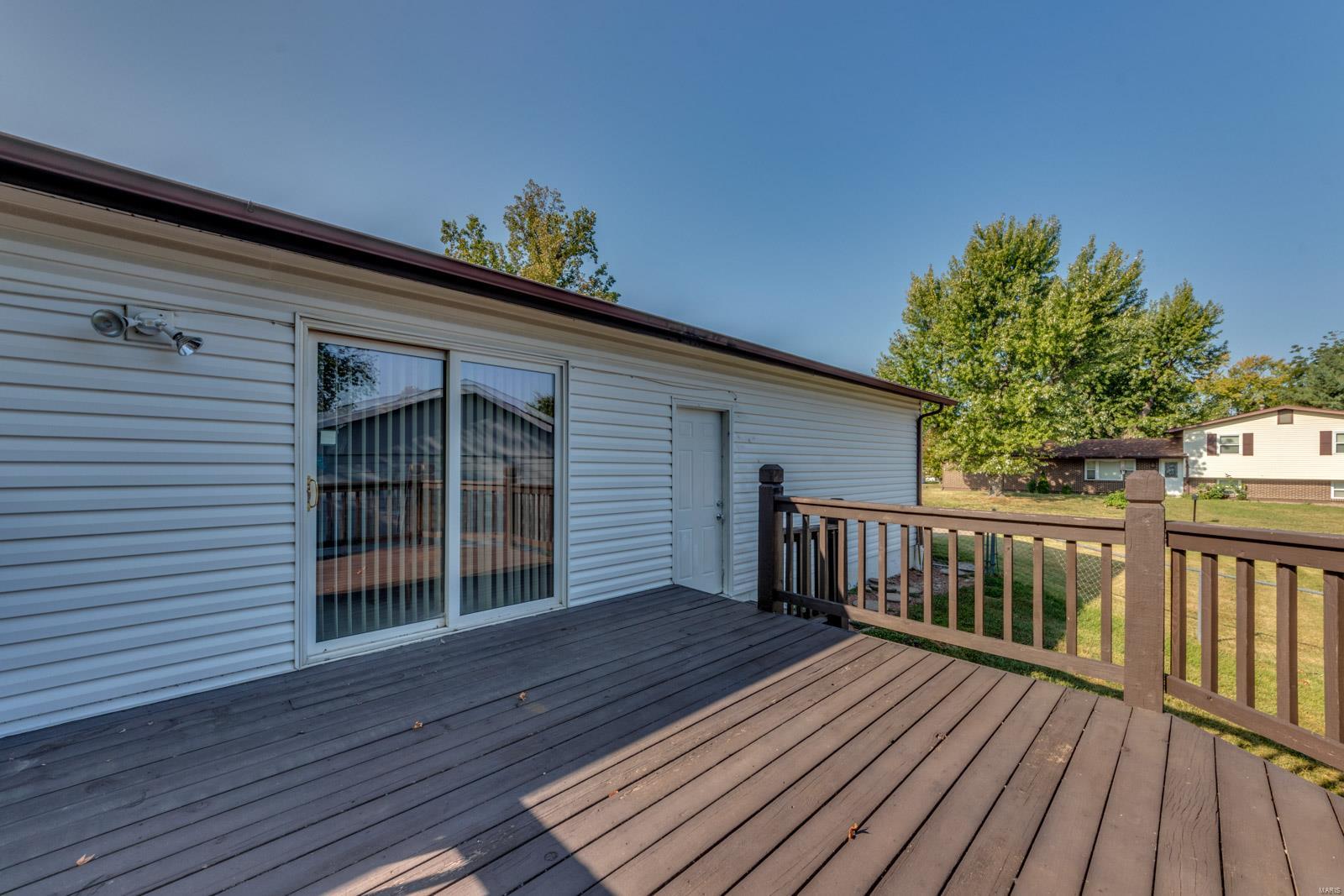 29 Soutee Drive St. Peters, MO 63376 - Photo 18 of 21