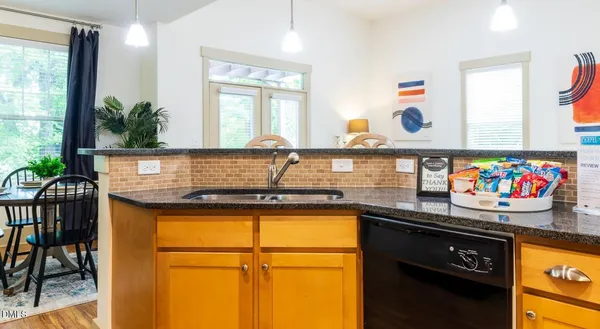 $2,698 | 100 Ginkgo Trail, Unit FORDHAM, Chapel Hill, NC 27516