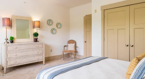 $2,698 | 100 Ginkgo Trail, Unit FORDHAM, Chapel Hill, NC 27516