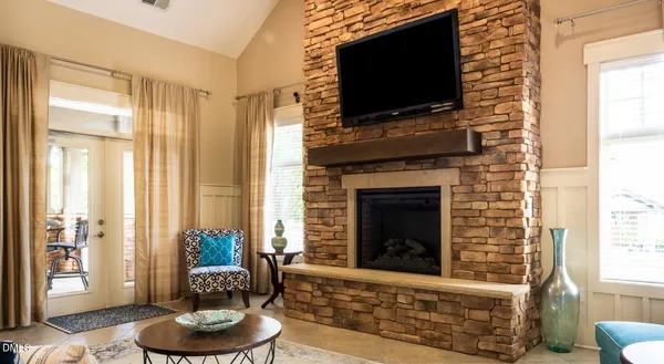 $2,698 | 100 Ginkgo Trail, Unit FORDHAM, Chapel Hill, NC 27516