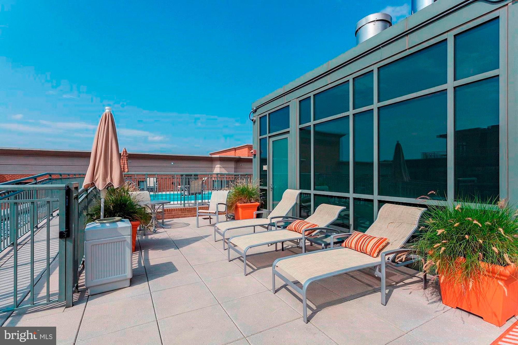 2425 L Street Northwest, Unit 239 Washington, DC 20037 - Photo 36 of 43 a outdoor space with furniture and garden view
