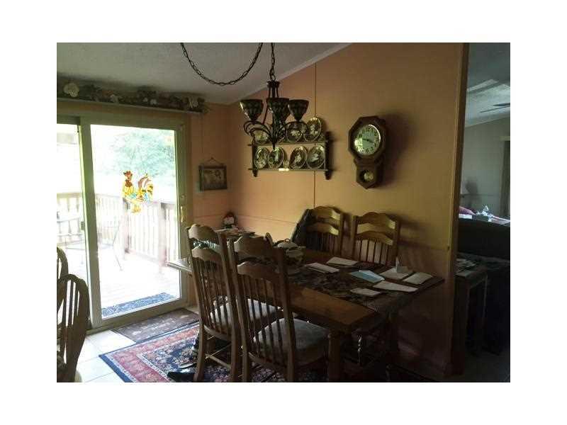133 Beulah Road Butler, PA 16001 - Photo 7 of 18 Dining Room.