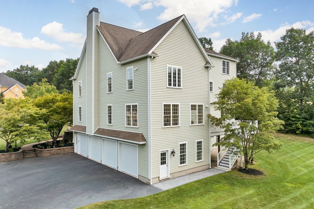 4 Ryan Farm Road Windham, NH 03087 - Photo 4 of 41