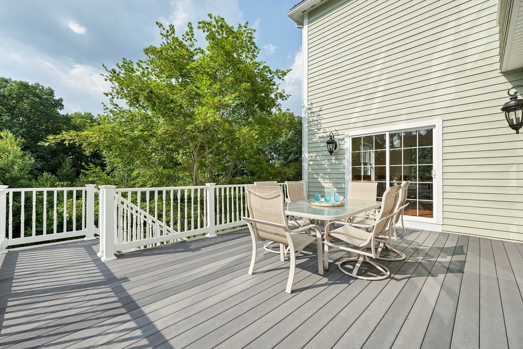 4 Ryan Farm Road Windham, NH 03087 - Photo 7 of 41