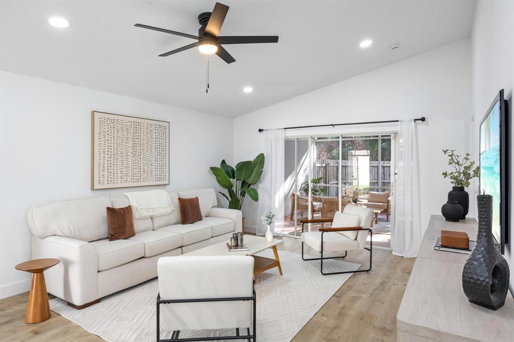 8330 Bermuda Sound Way Boynton Beach, FL 33436 - Photo 15 of 52 a living room with furniture