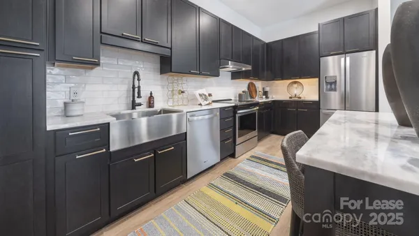 $2,199 | 4401 Barclay Downs Drive, Unit AG3, Charlotte, NC 28211