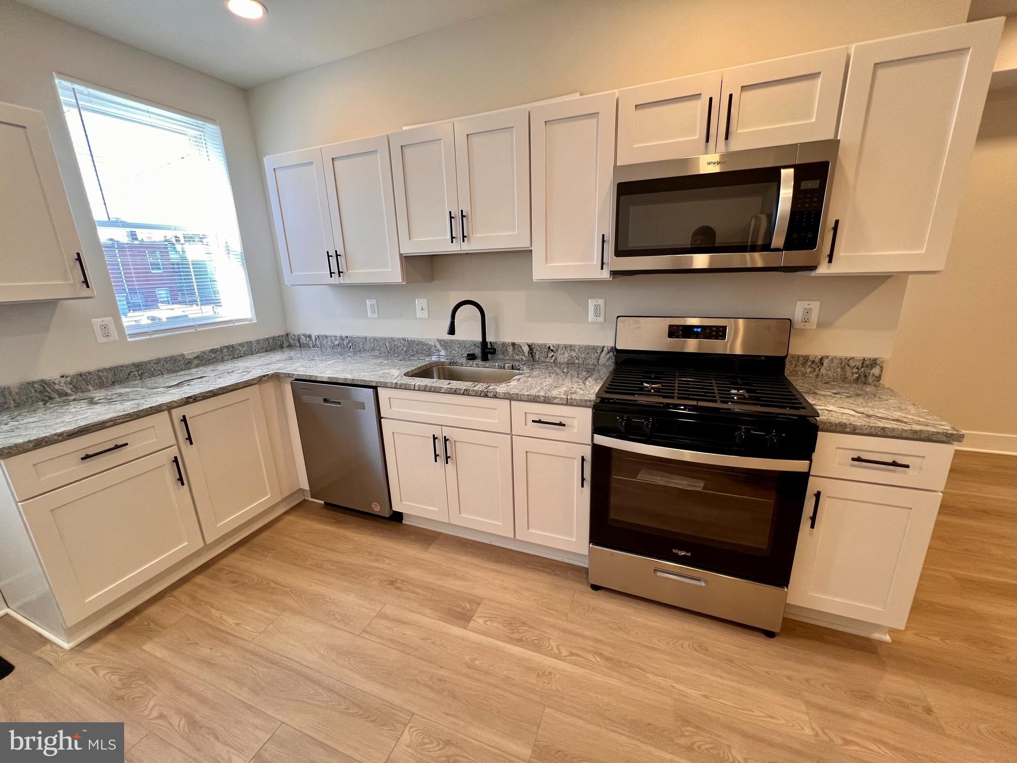 432 Bonsal Street Baltimore, MD 21224 - Photo 3 of 12